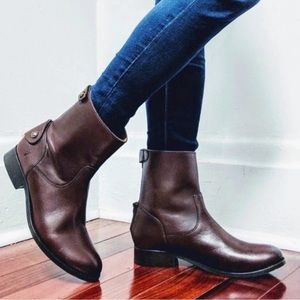 {FRYE} Melissa Button Back Zip Short Boots